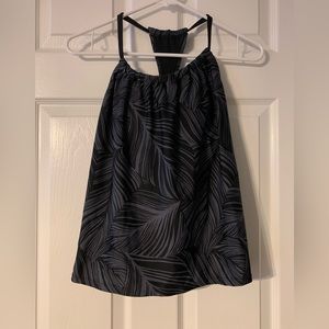 Women’s baithing suit top. New with tag. Size m